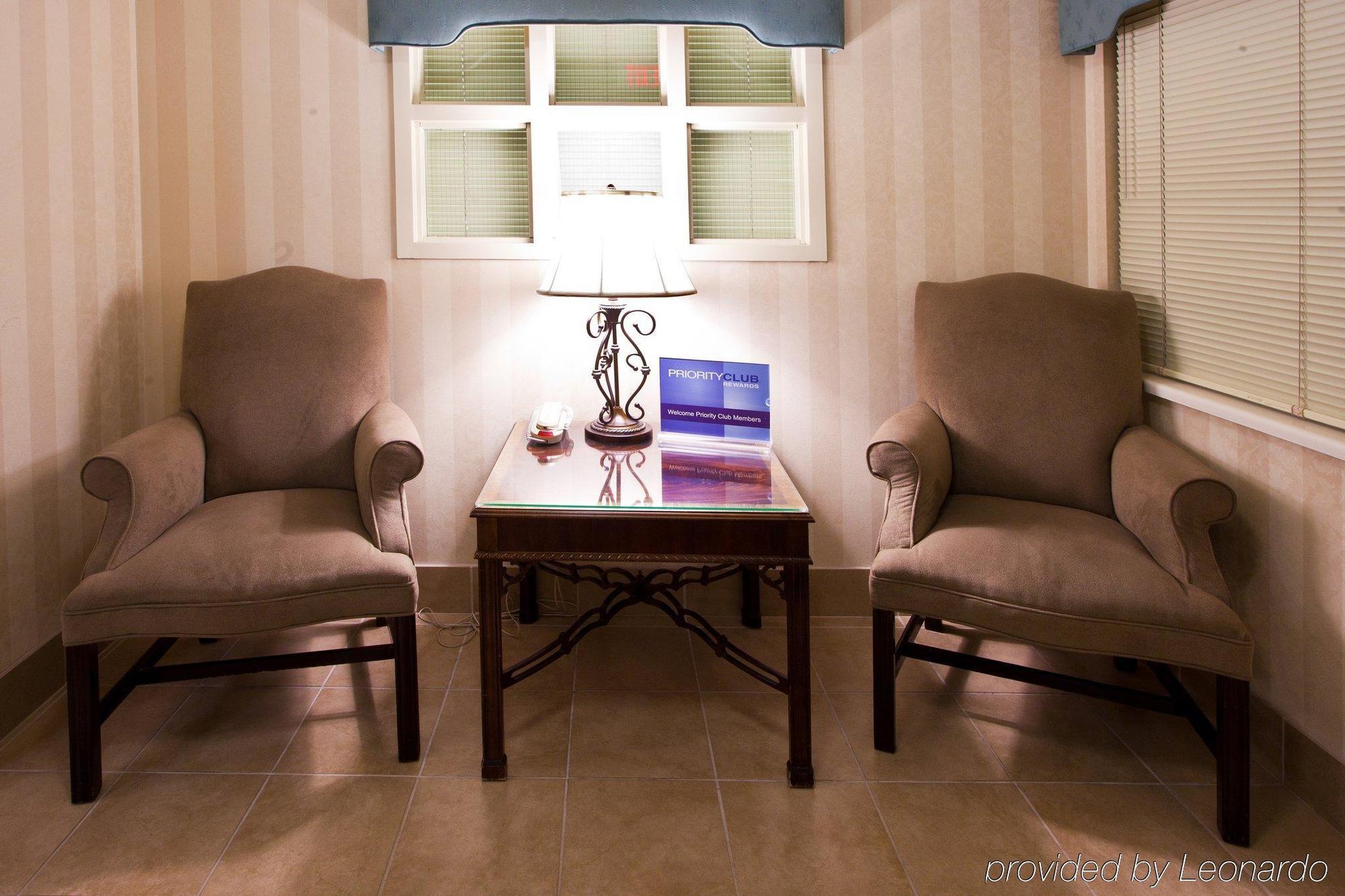Sonesta Simply Suites Detroit Troy İç mekan fotoğraf